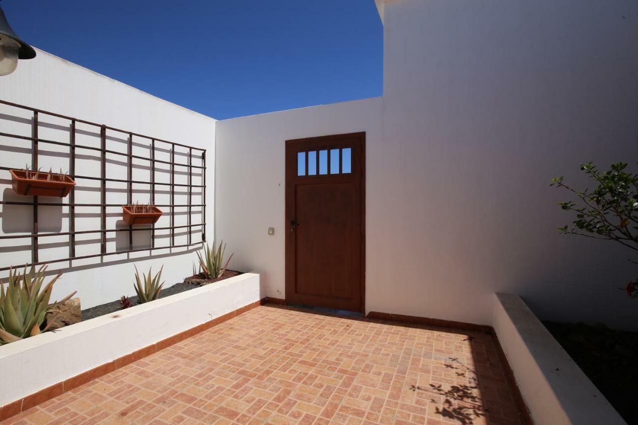 Reina Villa